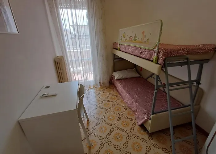 6 Posti, Con Balconi Vista Mare Appartamento *